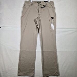 Women's Lee Relaxed Fit Straight Leg Pants NWT, Khaki - Size 12 Short
